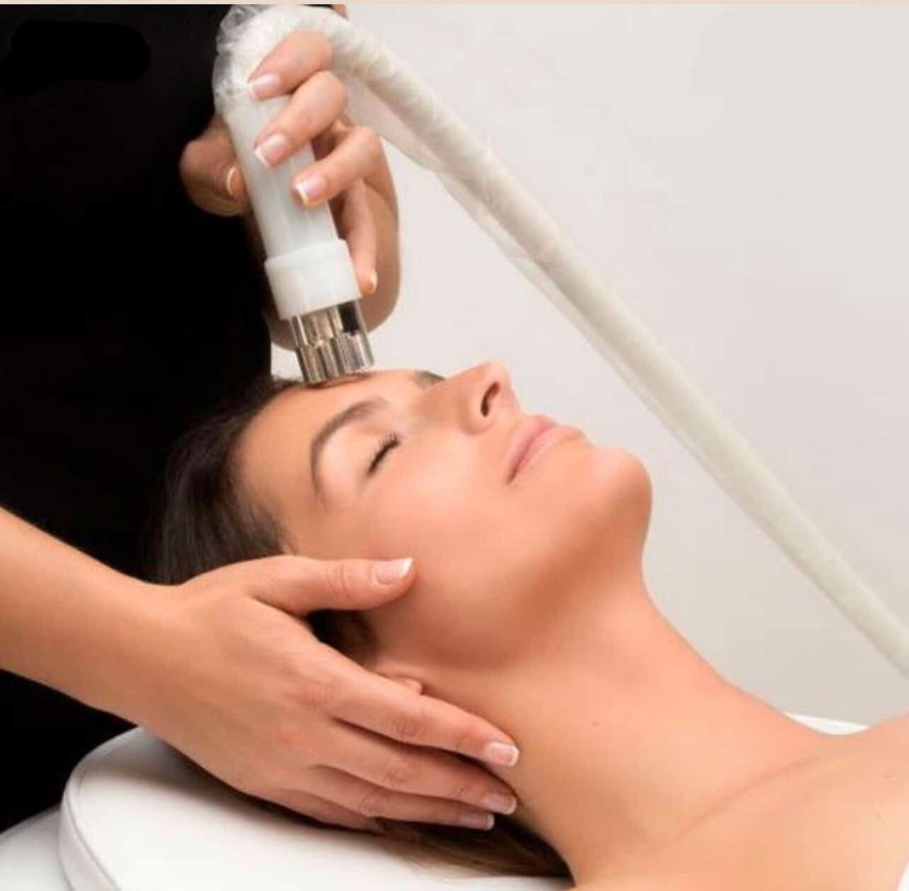 DeCastro Facial Cleansing