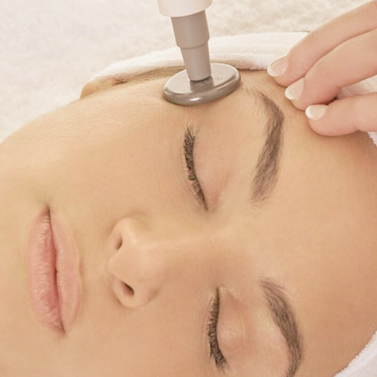 Tratamiento facial con Indiba